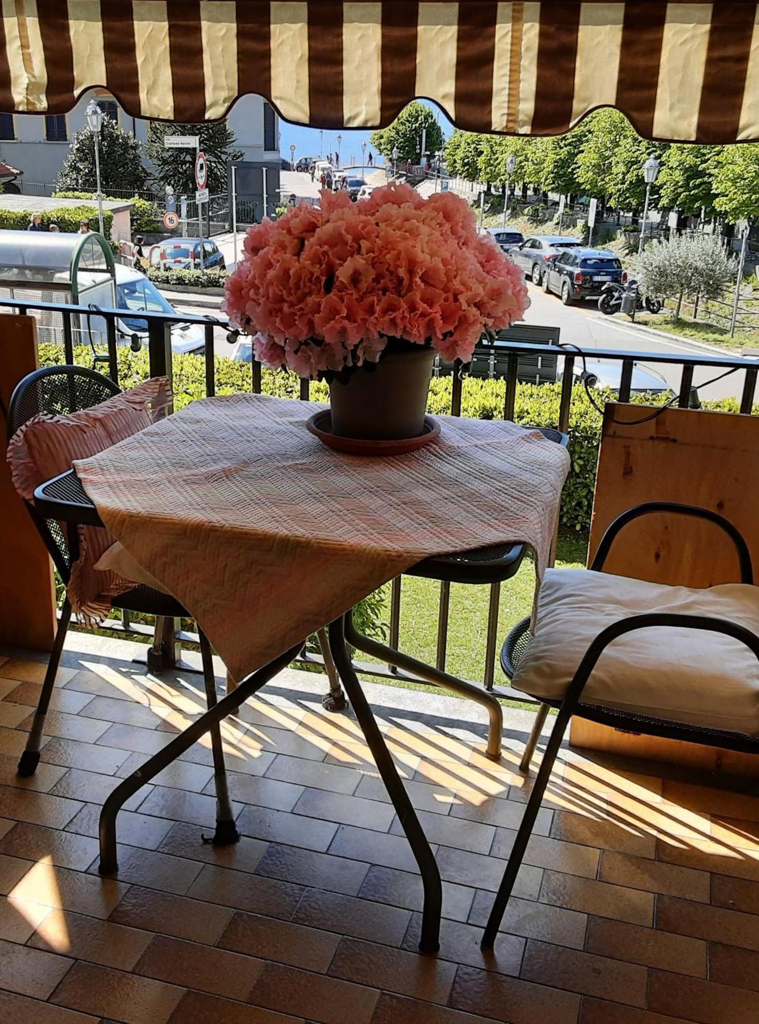 Bed and Breakfast Tosca House 2 Varenna Exterior foto