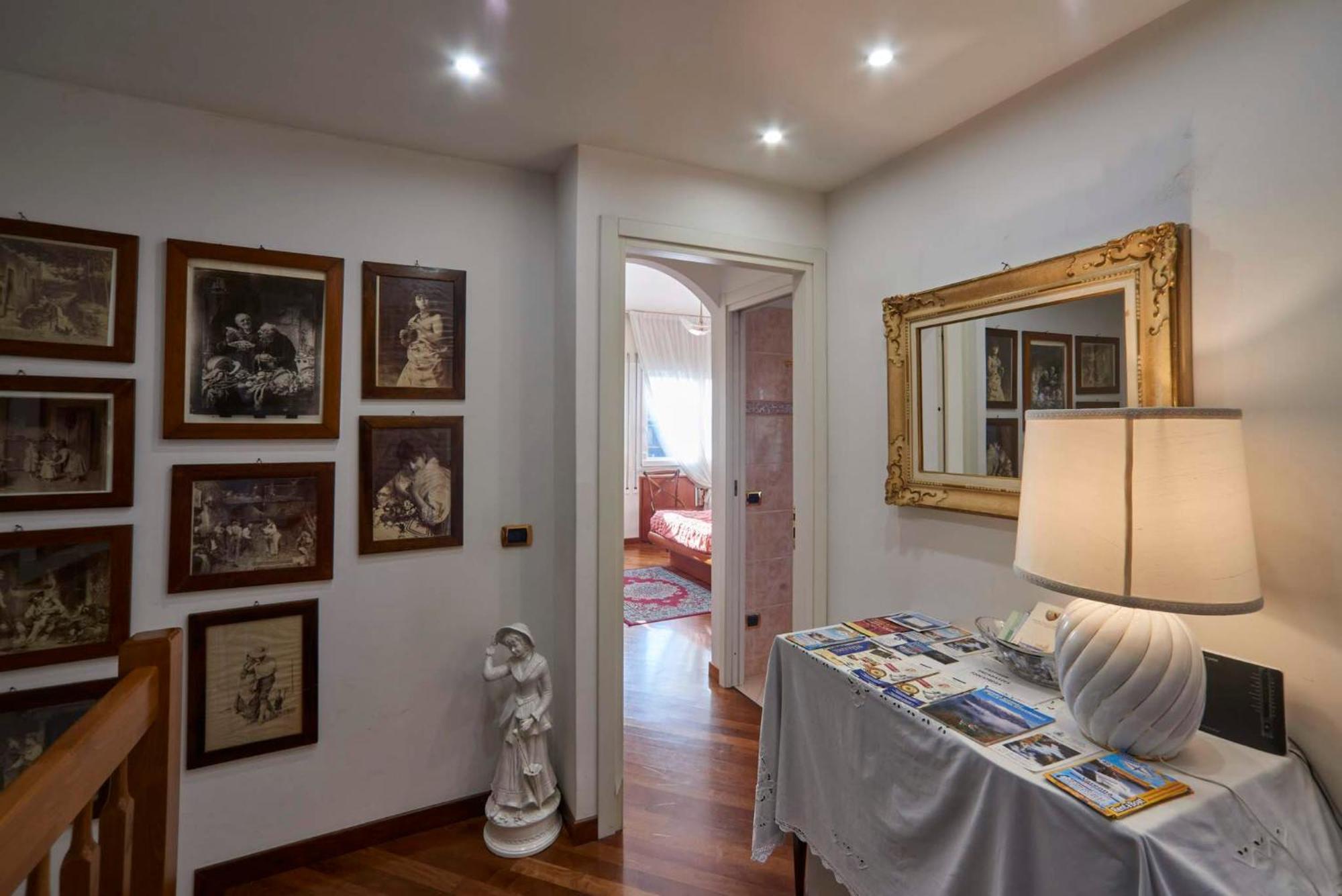 Bed and Breakfast Tosca House 2 Varenna Exterior foto