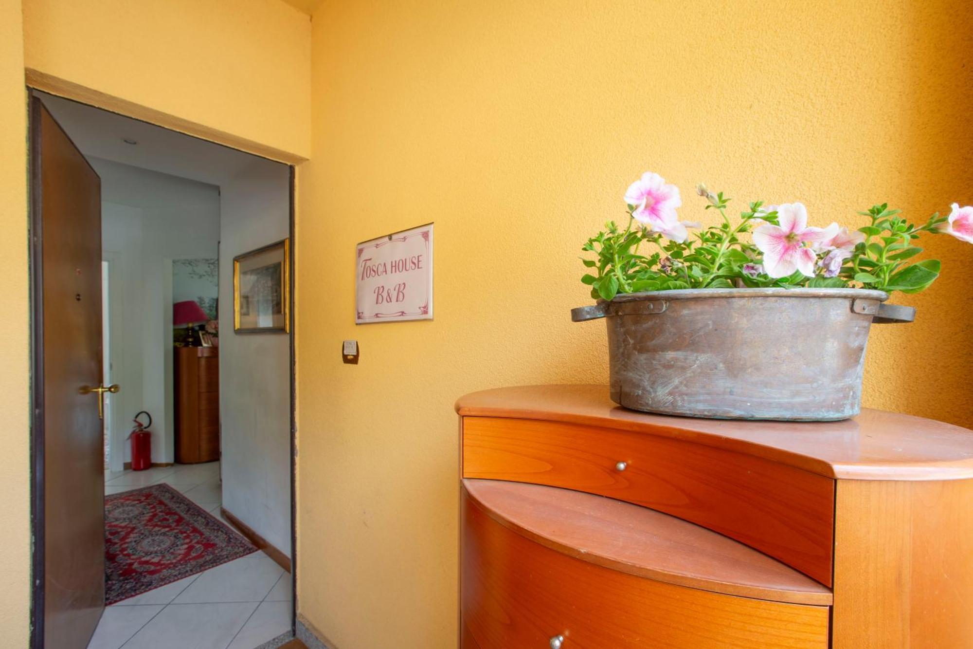 Bed and Breakfast Tosca House 2 Varenna Exterior foto