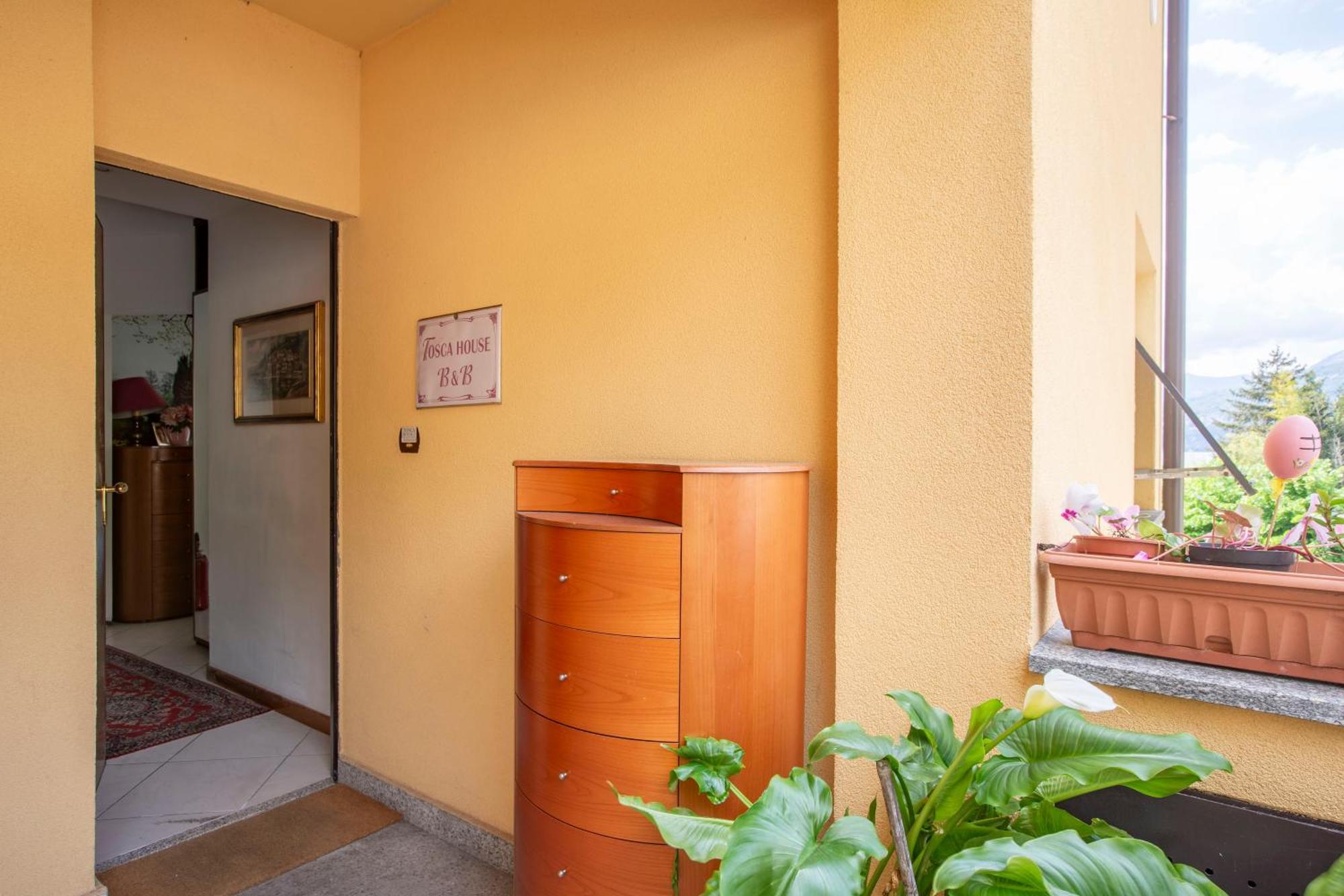 Bed and Breakfast Tosca House 2 Varenna Exterior foto